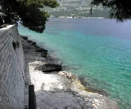 Petar Διαμέρισμα Κόρτσουλα